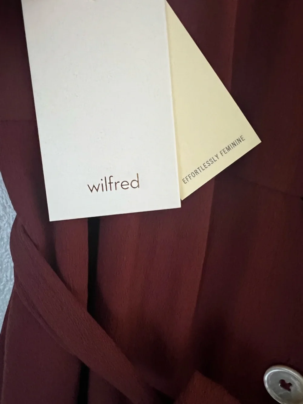 Aritzia Wilfred Shirtdress, Wine/Spiced Burgundy, Small WITH SMALL FLAW - Picture 5 of 7